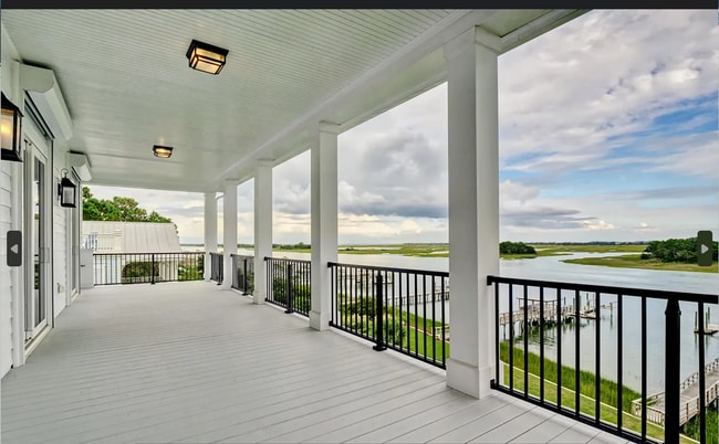 Foto del edificio - Stunning home on ICW
