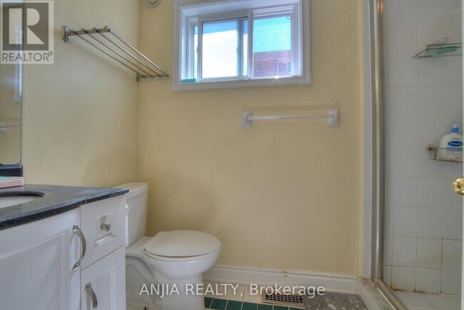 Building Photo - 6 Bellbury Crescent