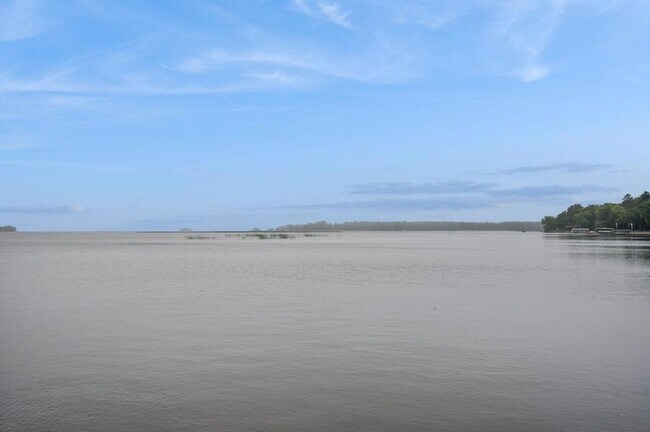 Foto del edificio - 280 Bennett St