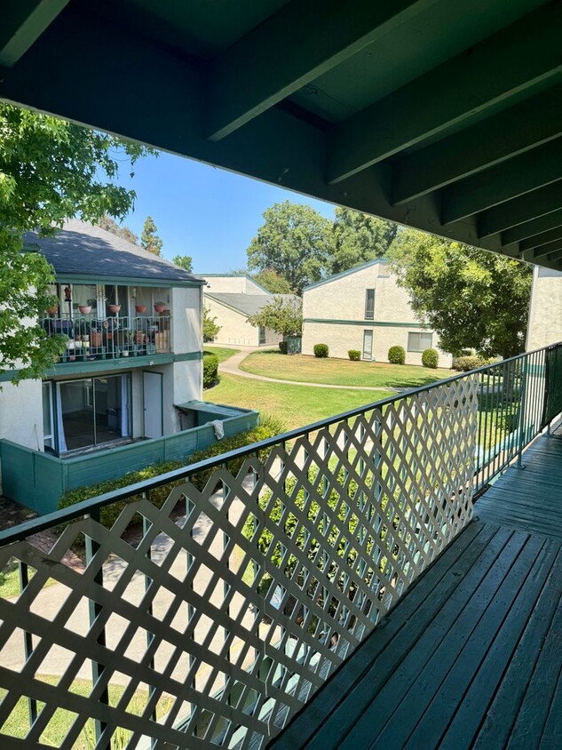 Primary Photo - Spacious Upstairs 2-Bedroom, 1.5 Bath Cond...