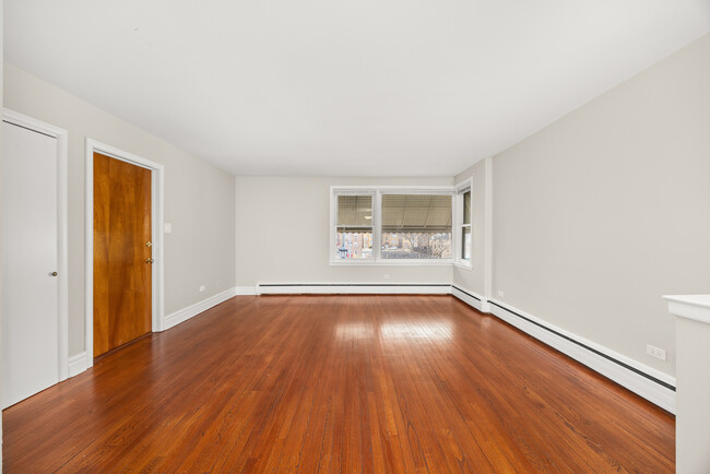 Foto del edificio - 2 Bedroom Apartment for Rent: Berwyn, IL