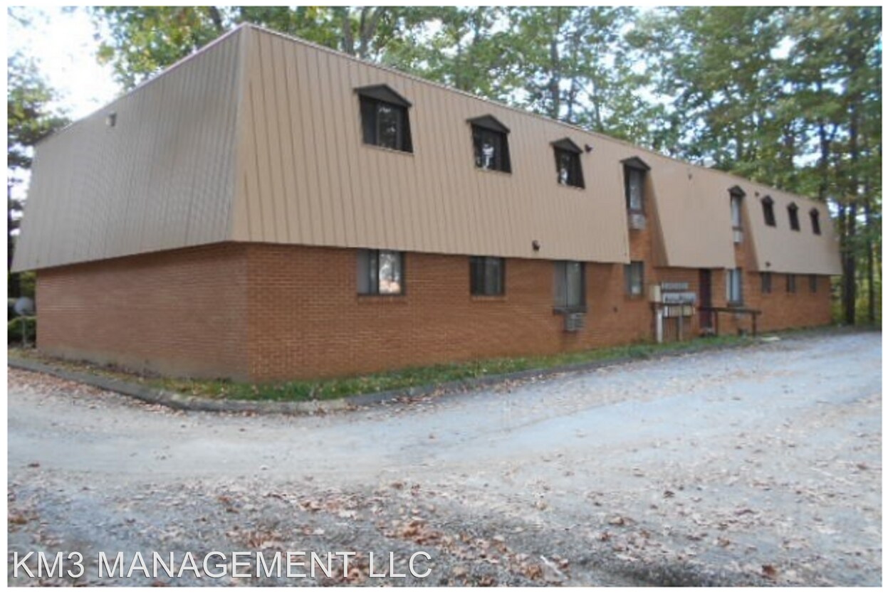Primary Photo - 1221 Leatherwood Dr