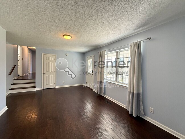 Foto del edificio - 809 Trotter Ln