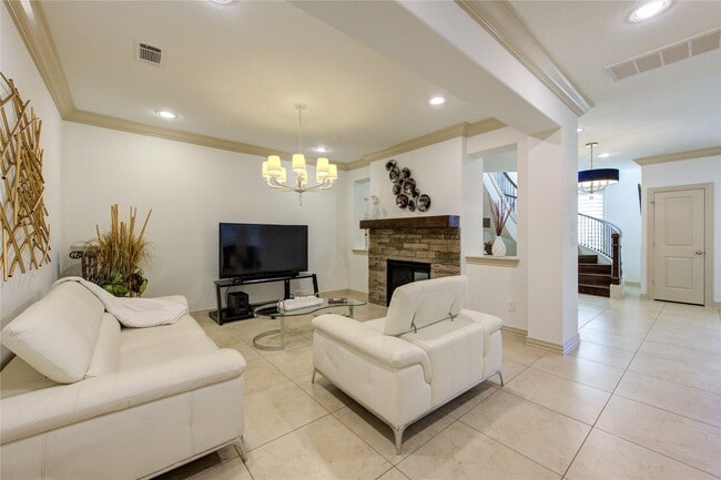 Building Photo - 13606 Teal Bluff Ln