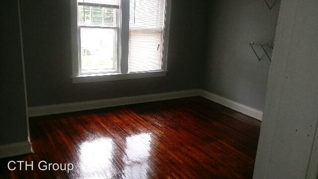 Building Photo - 2657 Sullivant Ave
