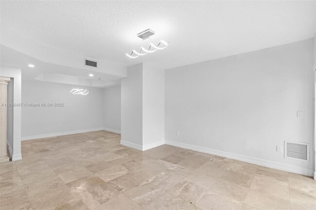 Building Photo - 101 Sidonia Ave