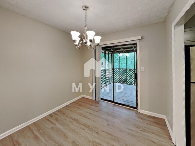 Foto del edificio - 140 Huntridge Dr