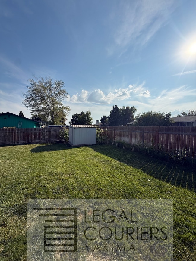 Building Photo - 71 Kinne Ln