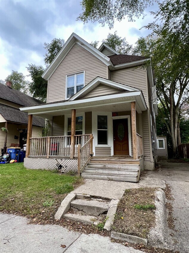 935 Prospect Ave NE, Grand Rapids, MI 49503 House Rental in Grand