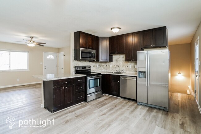 Building Photo - 850 Sequoia Dr, Colorado Springs, CO, 80910