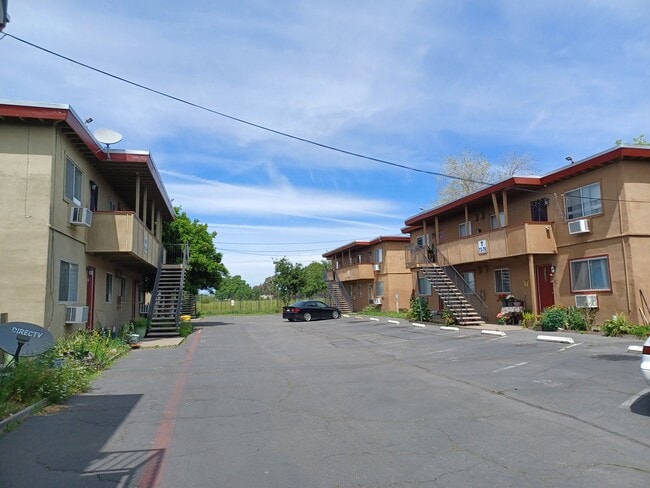 Building Photo - Greystone Place Apartments