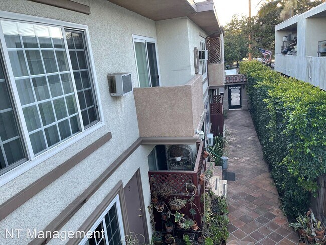 Foto del edificio - 2 br, 2 bath Apartment - 4106 Inglewood Bl...