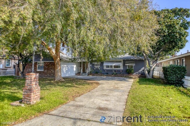 Building Photo - 4 br, 2 bath House - 12102 Brookhaven Park...