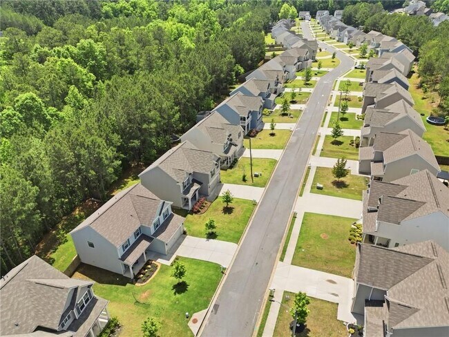 Building Photo - 79 Lantana Crossing