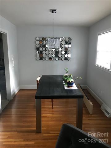 Foto del edificio - 1214 Tarrington Ave