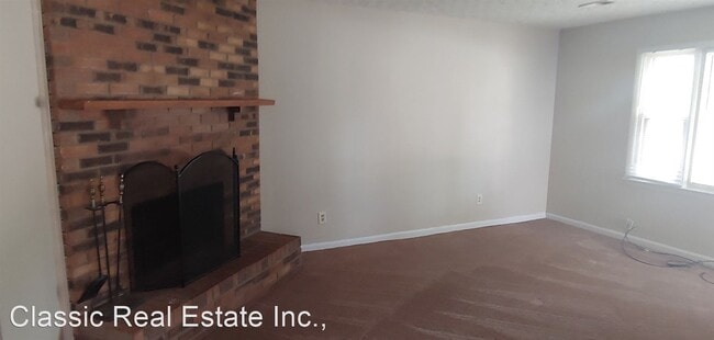 Building Photo - 2 br, 1 bath House - 701 Eureka Springs Dr...