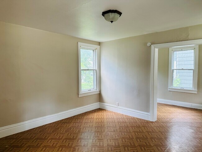 Foto del edificio - 622 W Douglas St