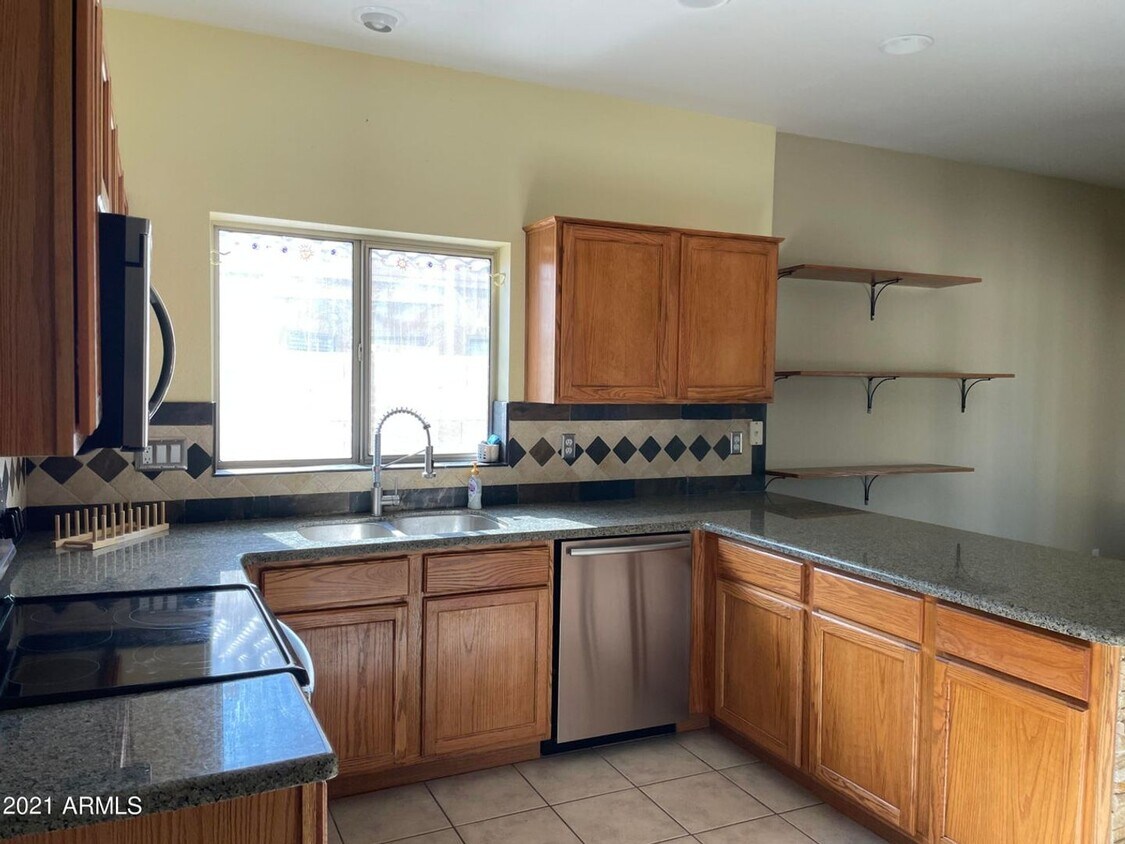 25236 N 41st Ave, Phoenix, AZ 85083 House Rental in Phoenix, AZ