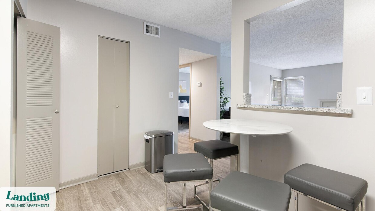 Foto principal - 6200 Rime Village Dr NW