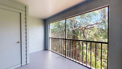 Interior Photo - Inlet Bay at Gateway