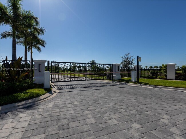 Foto del edificio - 5807 Double Eagle Cir