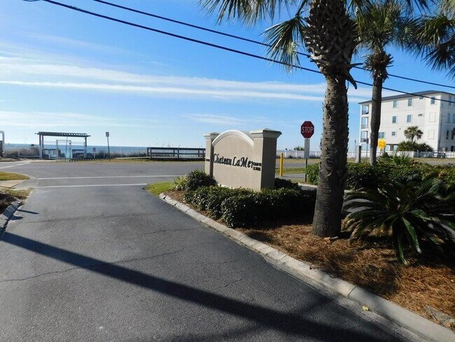 Building Photo - 3755 Scenic Hwy 98