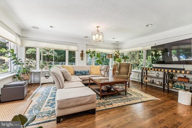 Foto del edificio - 1506 Woodacre Dr