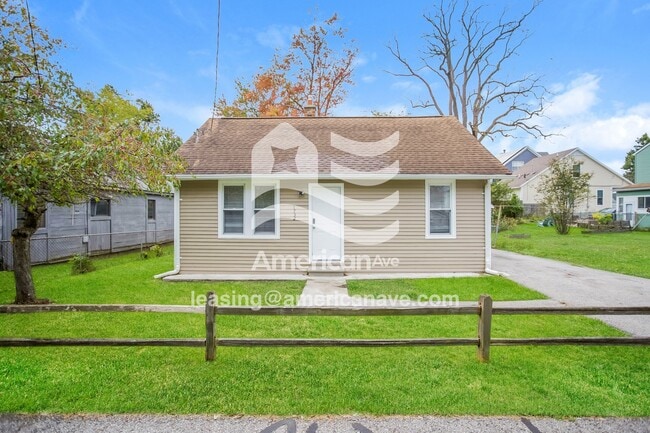 Building Photo - 1732 Sylvan Glen