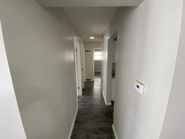 Building Photo - Recently Renovated Three Bedroom Home Comi...