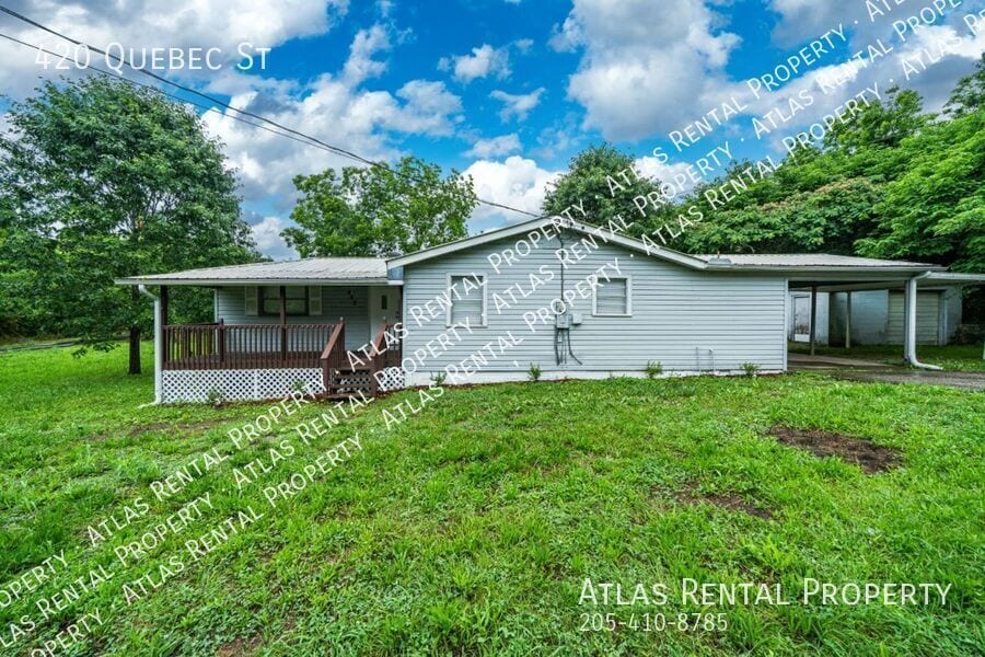 Primary Photo - 420 Quebec St