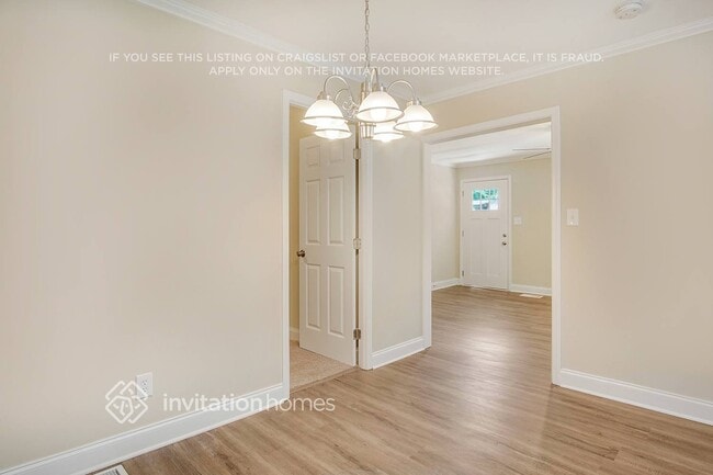 Foto del edificio - 3751 Clovis Ct NW