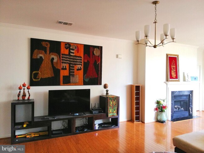 Foto del edificio - 3830 9th St N