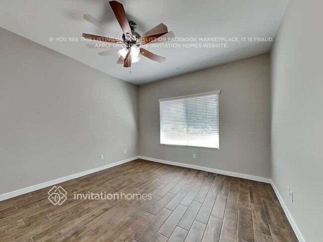 Foto del edificio - 2256 N 212th Ln