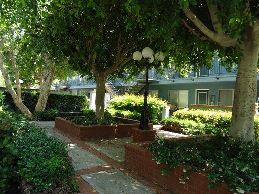 Foto del edificio - 3903 Conrad Dr