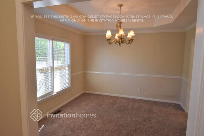 Building Photo - 4002 Mt Vernon Dr