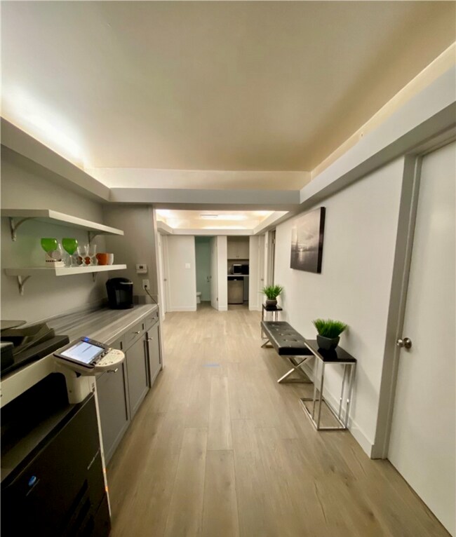 Foto del edificio - 416 Malaga Ln