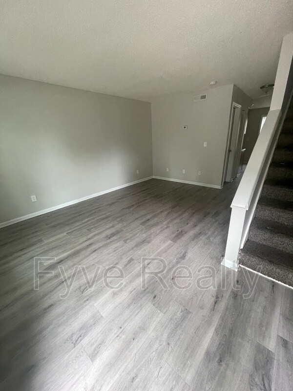 Building Photo - 7628 Hunters Ridge Ln