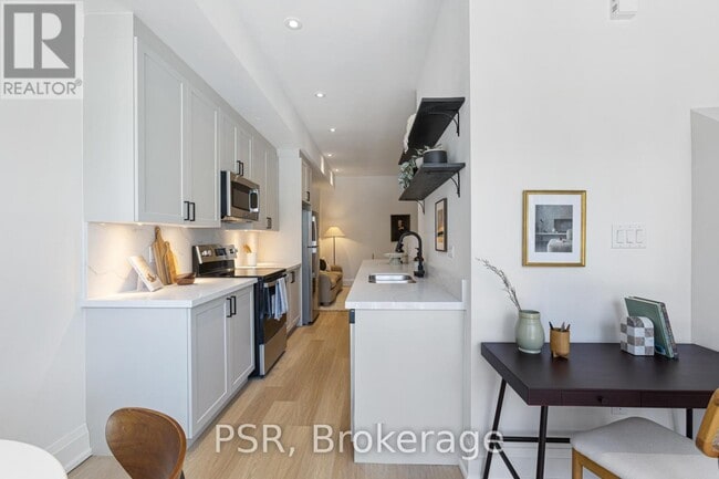 Building Photo - 53 Harriet St