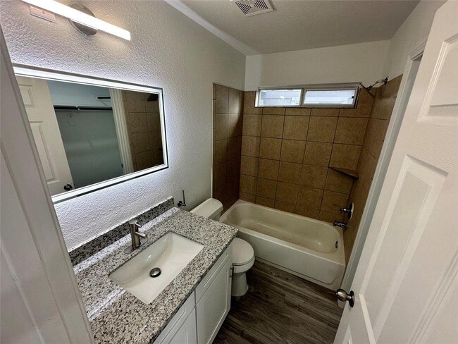 Photo - 6946 Paris St Apartment