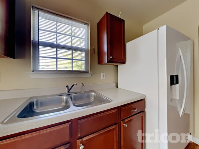 Building Photo - 7431 Fowler Springs Lane
