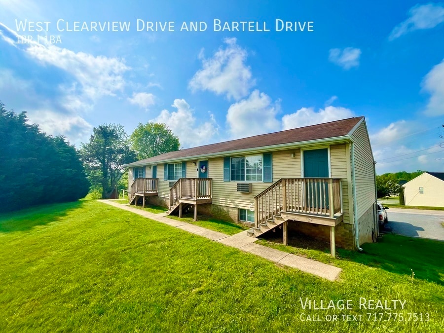 91 W Clearview Dr Unit A, Shrewsbury, PA 17361 Room for Rent in