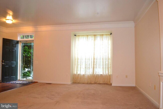 Foto del edificio - 2520 Sutcliff Terrace
