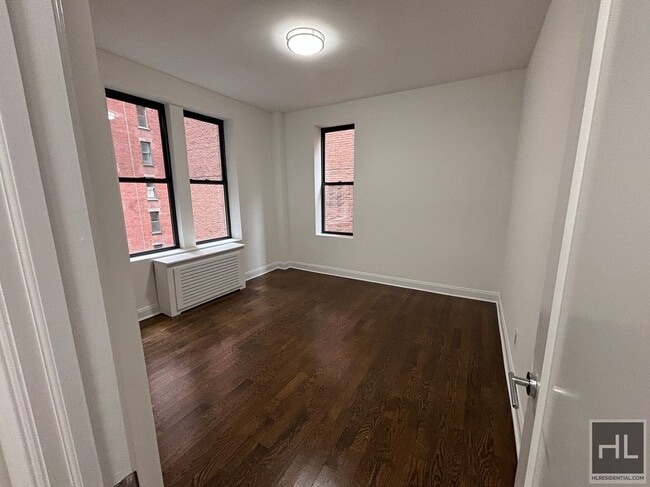 Building Photo - WEST 58 STREET