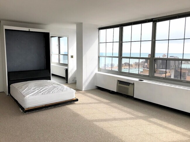 Foto del edificio - 3550 N Lake Shore Dr
