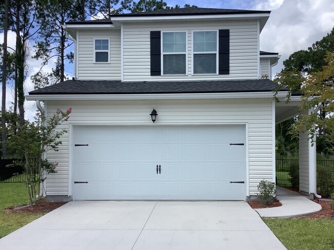 Building Photo - 8668 Highfield Ave