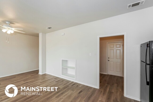 Foto del edificio - 204 Ridgeway Blvd