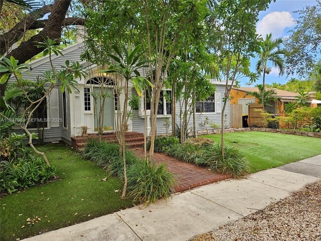 Foto del edificio - 38 SW 6th St