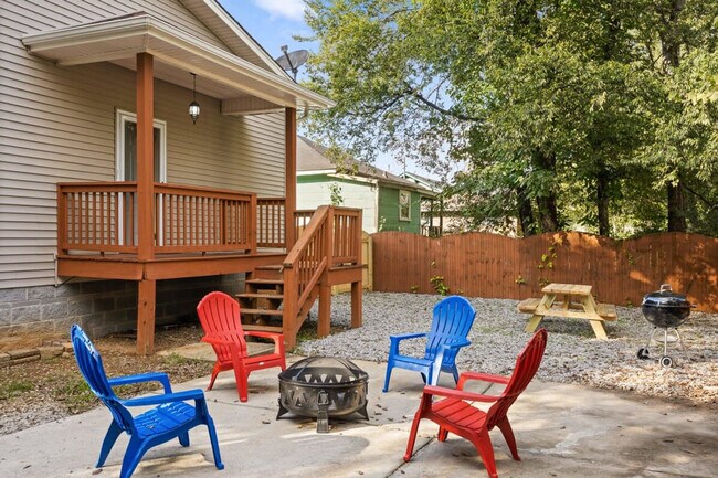 Building Photo - 622 N Highland Park Ave