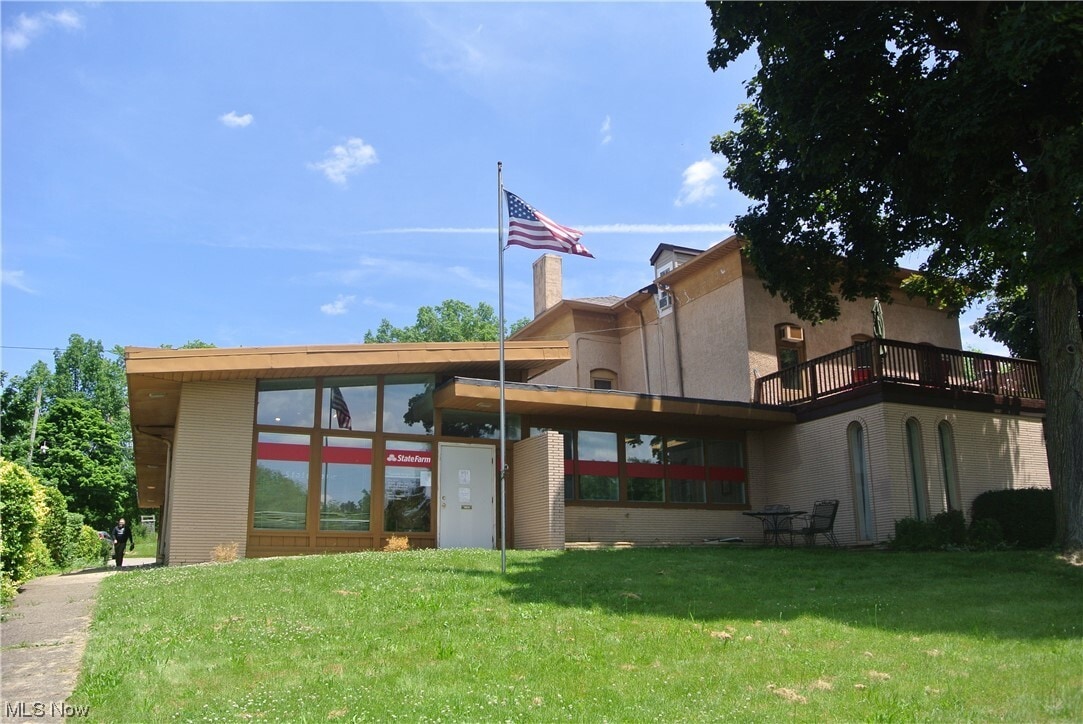 777 W Market St Unit 2, Akron, OH 44303 Room for Rent in Akron, OH