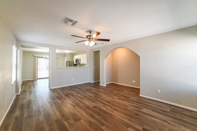 Foto del edificio - 11817 W Corrine Dr